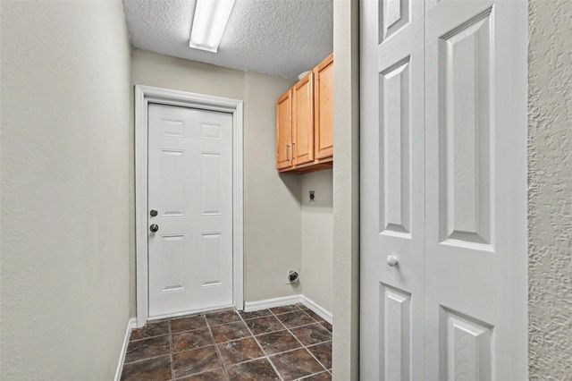 6822 LASSEN AVENUE, New Port Richey, FL 34655