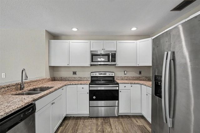 6822 LASSEN AVENUE, New Port Richey, FL 34655