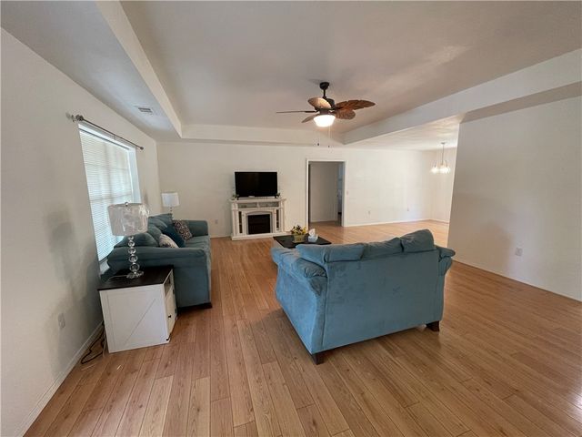 2800 N Erie Avenue, Russellville, AR 72802