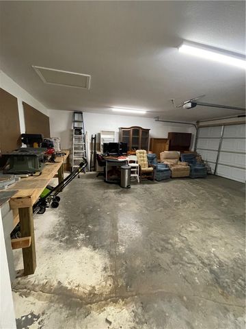 2800 N Erie Avenue, Russellville, AR 72802