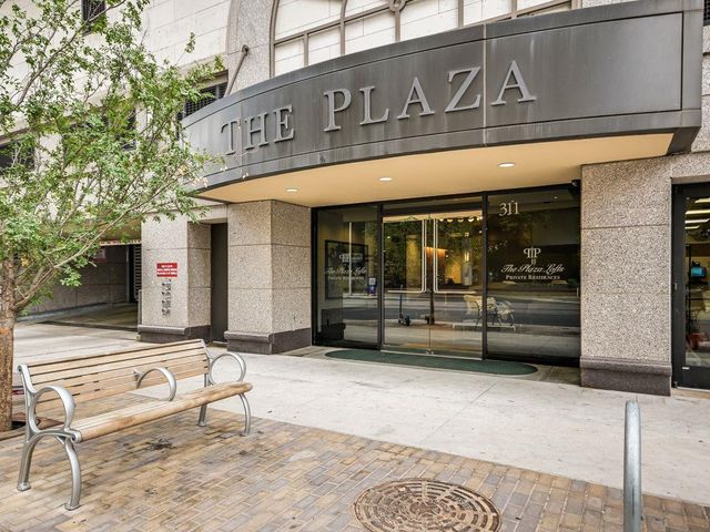 311 W 5th ST 1002, Austin, TX 78701