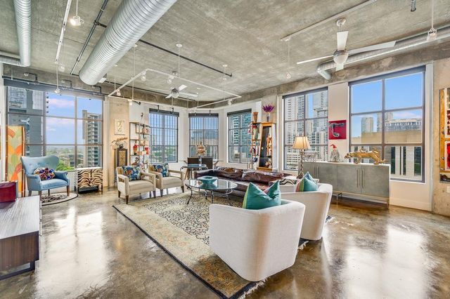 311 W 5th ST 1002, Austin, TX 78701