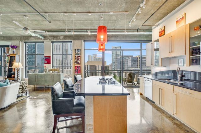 311 W 5th ST 1002, Austin, TX 78701