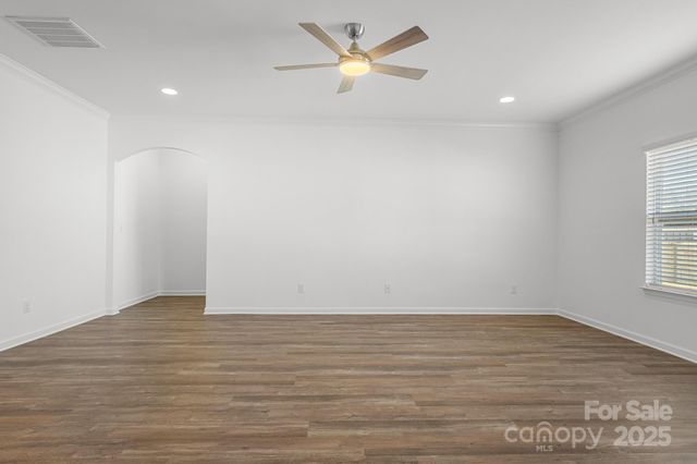 105 Kendrick Meadow Lane, Mount Holly, NC 28120