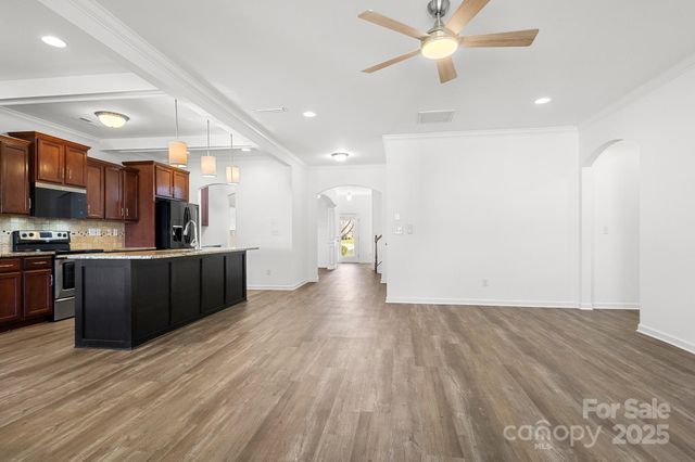 105 Kendrick Meadow Lane, Mount Holly, NC 28120