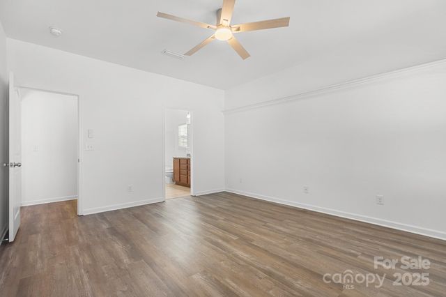 105 Kendrick Meadow Lane, Mount Holly, NC 28120