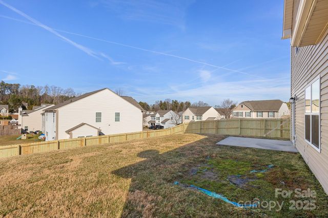 105 Kendrick Meadow Lane, Mount Holly, NC 28120