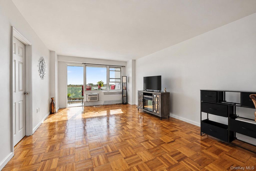 1841 Central Park Ave 11F, Yonkers, NY 10710 — photo 2