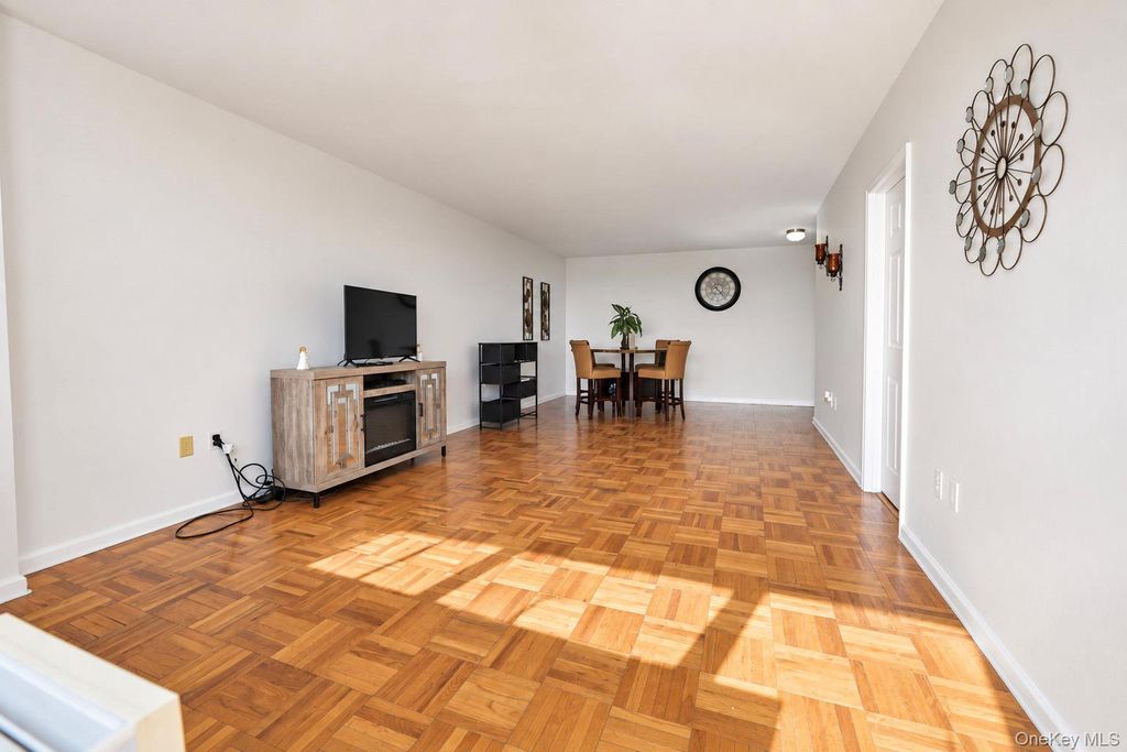 1841 Central Park Ave 11F, Yonkers, NY 10710 — photo 3