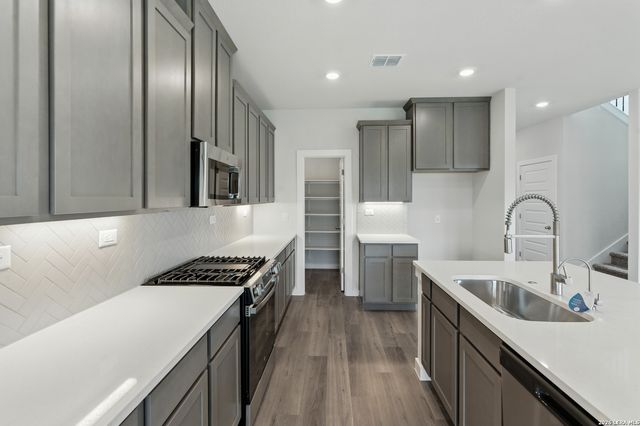 1507 Upwell Creek, New Braunfels, TX 78130