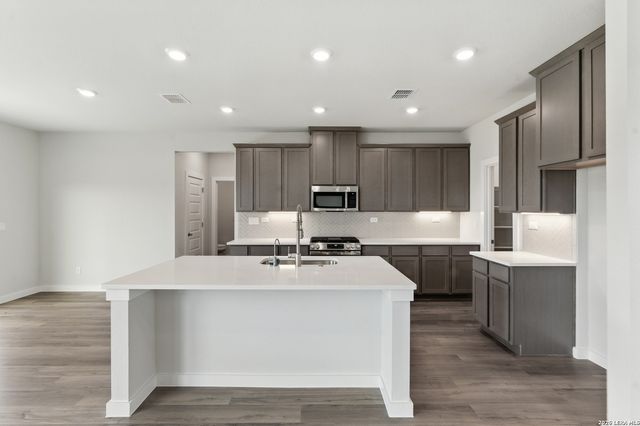 1507 Upwell Creek, New Braunfels, TX 78130