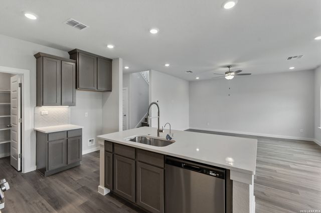 1507 Upwell Creek, New Braunfels, TX 78130