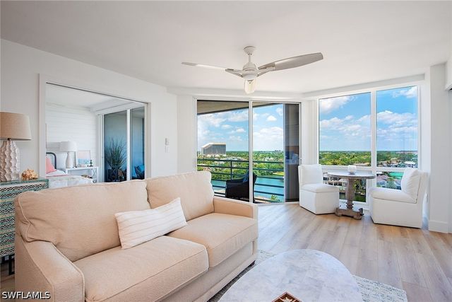 4751 Gulf Shore BLVD N 1204, Naples, FL 34103