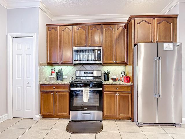885 ASSEMBLY COURT, Reunion, FL 34747