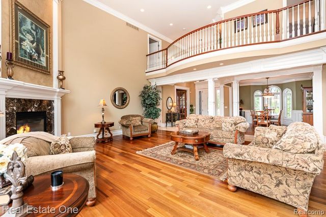 2737 Pebble Beach Drive, Oakland, MI 48363