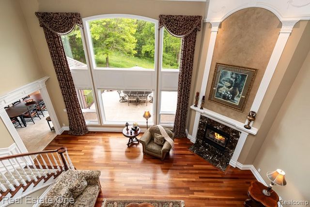 2737 Pebble Beach Drive, Oakland, MI 48363