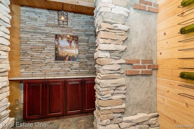 2737 Pebble Beach Drive, Oakland, MI 48363
