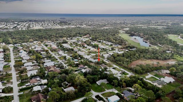 6483 SE Sylvan Place, Hobe Sound, FL 33455