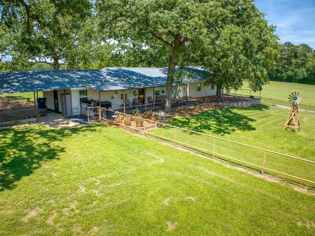 613 Fm 1272, Grapeland, TX 75844