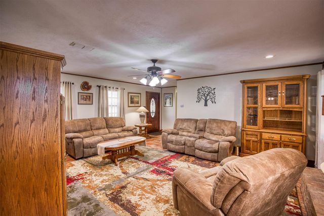 613 Fm 1272, Grapeland, TX 75844