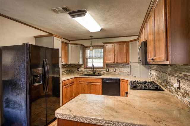 613 Fm 1272, Grapeland, TX 75844