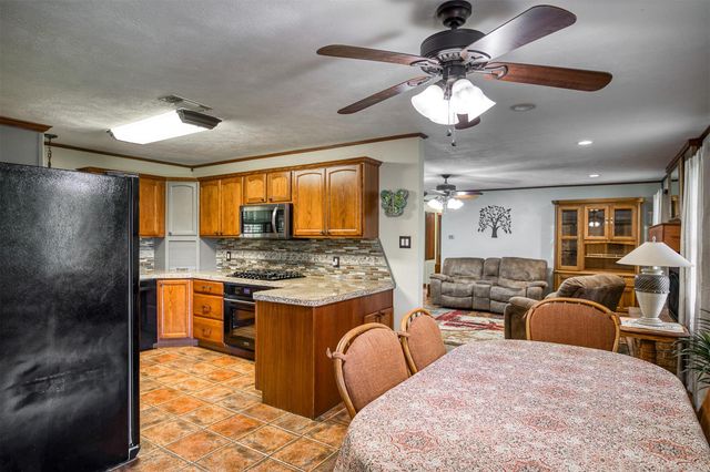 613 Fm 1272, Grapeland, TX 75844