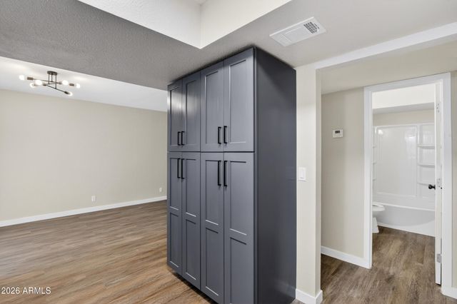 1063 N July Circle, Mesa, AZ 85203