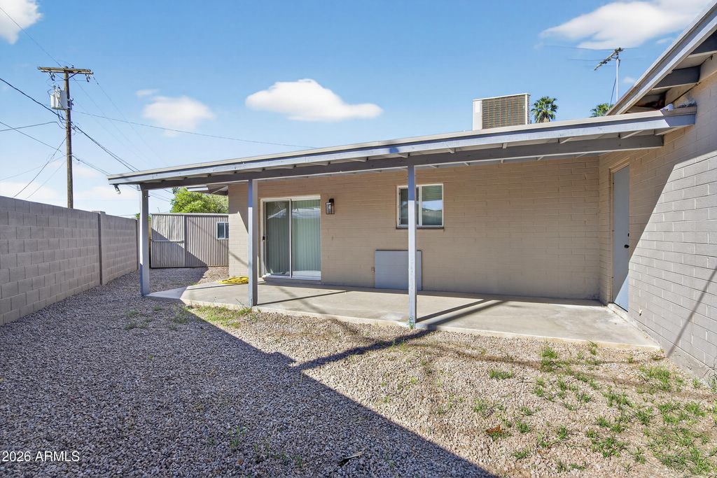 Image 16 of property listing at 1063 N July Circle, Mesa, AZ 85203