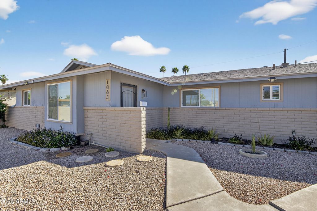 Image 18 of property listing at 1063 N July Circle, Mesa, AZ 85203