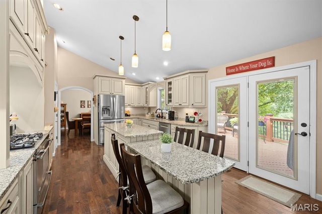 14 Ginger Crest Drive, Glen Carbon, IL 62034