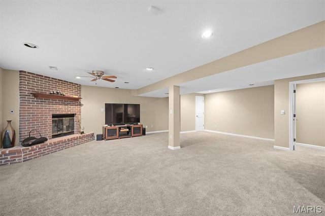 14 Ginger Crest Drive, Glen Carbon, IL 62034