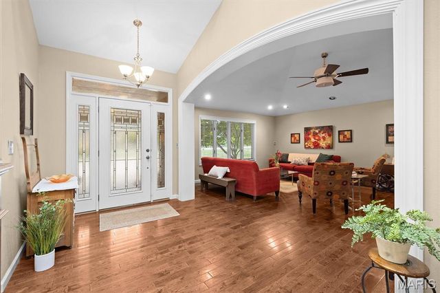 14 Ginger Crest Drive, Glen Carbon, IL 62034
