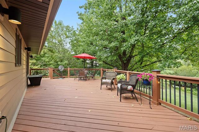 14 Ginger Crest Drive, Glen Carbon, IL 62034