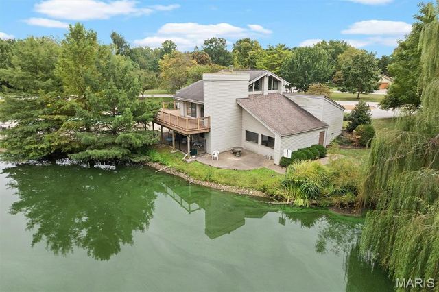 14 Ginger Crest Drive, Glen Carbon, IL 62034