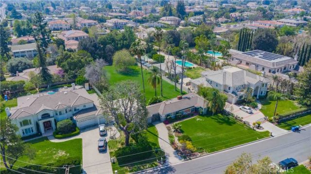 212 W Las Flores Avenue, Arcadia, CA 91007