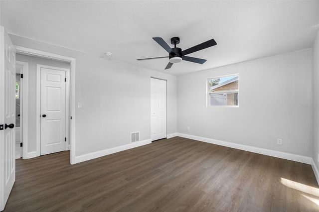 8946 DREAM WAY, Largo, FL 33773