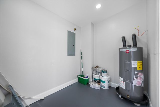 8946 DREAM WAY, Largo, FL 33773