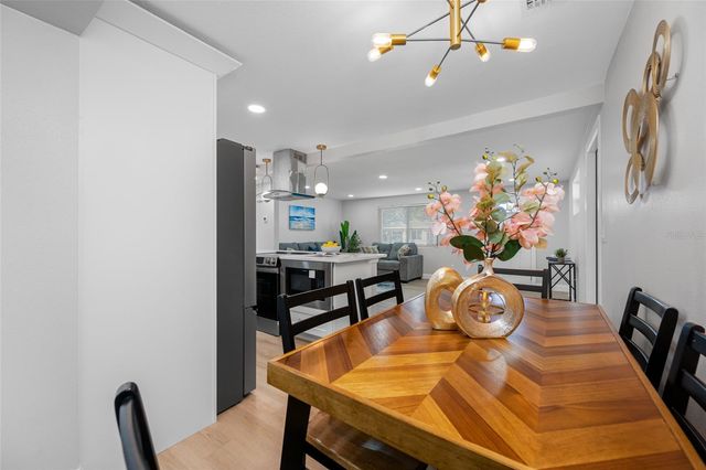 8946 DREAM WAY, Largo, FL 33773