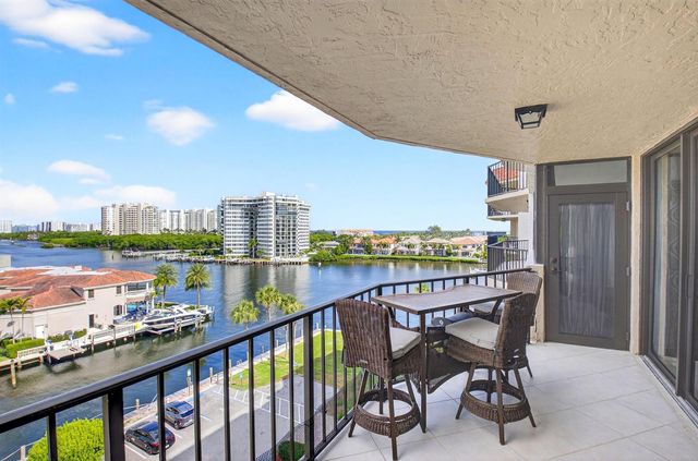 899 Jeffery Street 710, Boca Raton, FL 33487