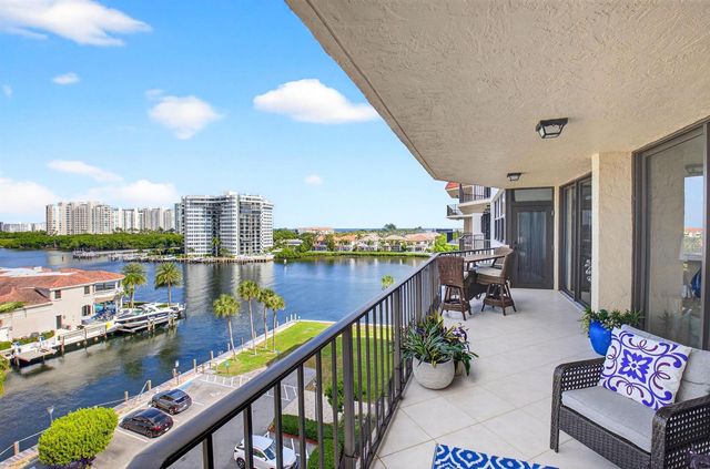 899 Jeffery Street 710, Boca Raton, FL 33487