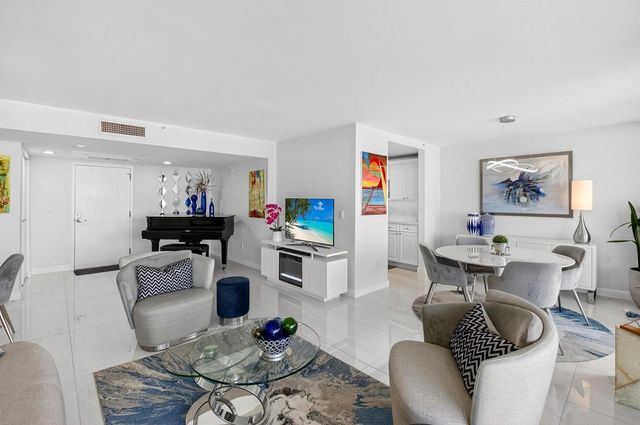 899 Jeffery Street 710, Boca Raton, FL 33487
