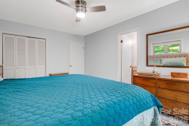 99 Oak Ridge Road, Pisgah Forest, NC 28768
