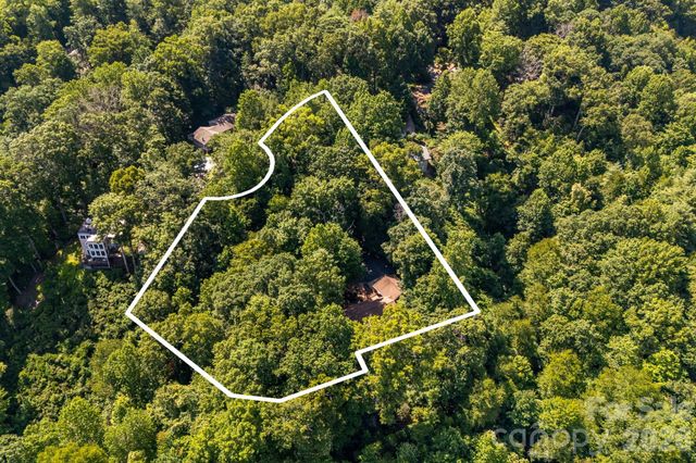 99 Oak Ridge Road, Pisgah Forest, NC 28768