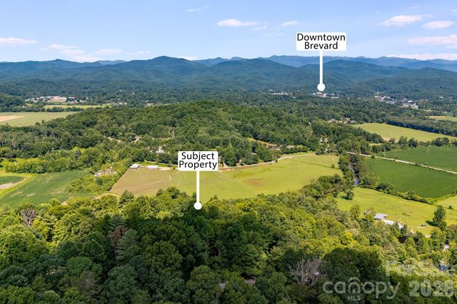 99 Oak Ridge Road, Pisgah Forest, NC 28768