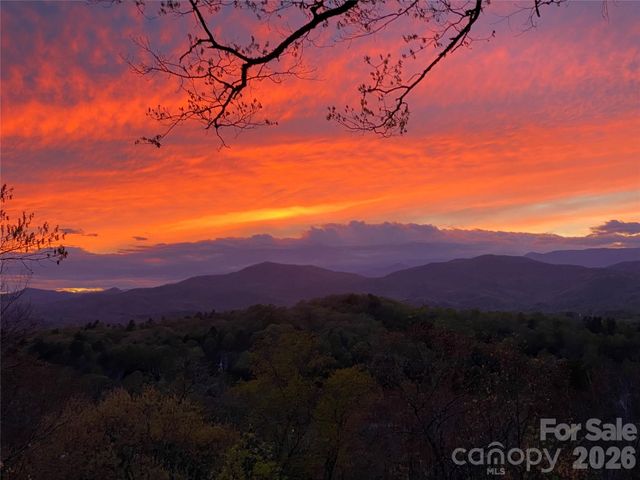 99 Oak Ridge Road, Pisgah Forest, NC 28768