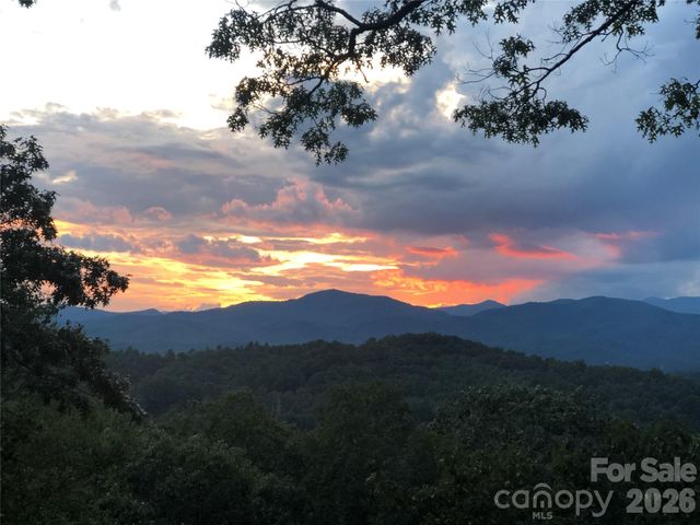 99 Oak Ridge Road, Pisgah Forest, NC 28768