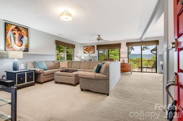 99 Oak Ridge Road, Pisgah Forest, NC 28768