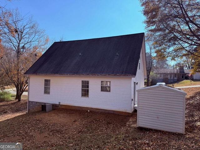 4825 Red Oak Drive, Gainesville, GA 30506