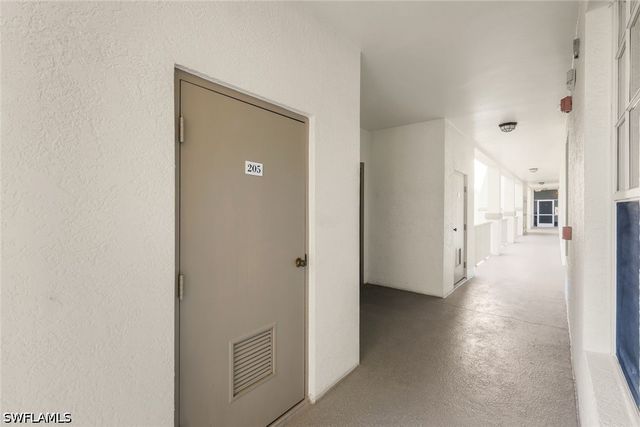 8247 Parkstone PL 205, Naples, FL 34120
