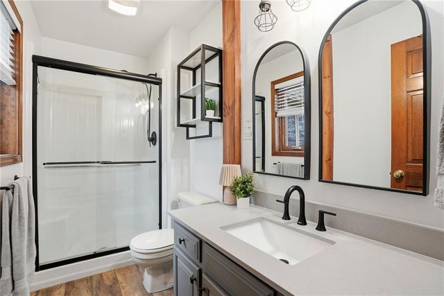 3910 Carter Drive, Smithville, MO 64089